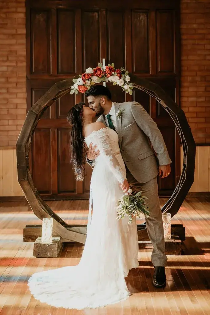 Historic Wedding Chapel - Hubbard Chapel Forever Day